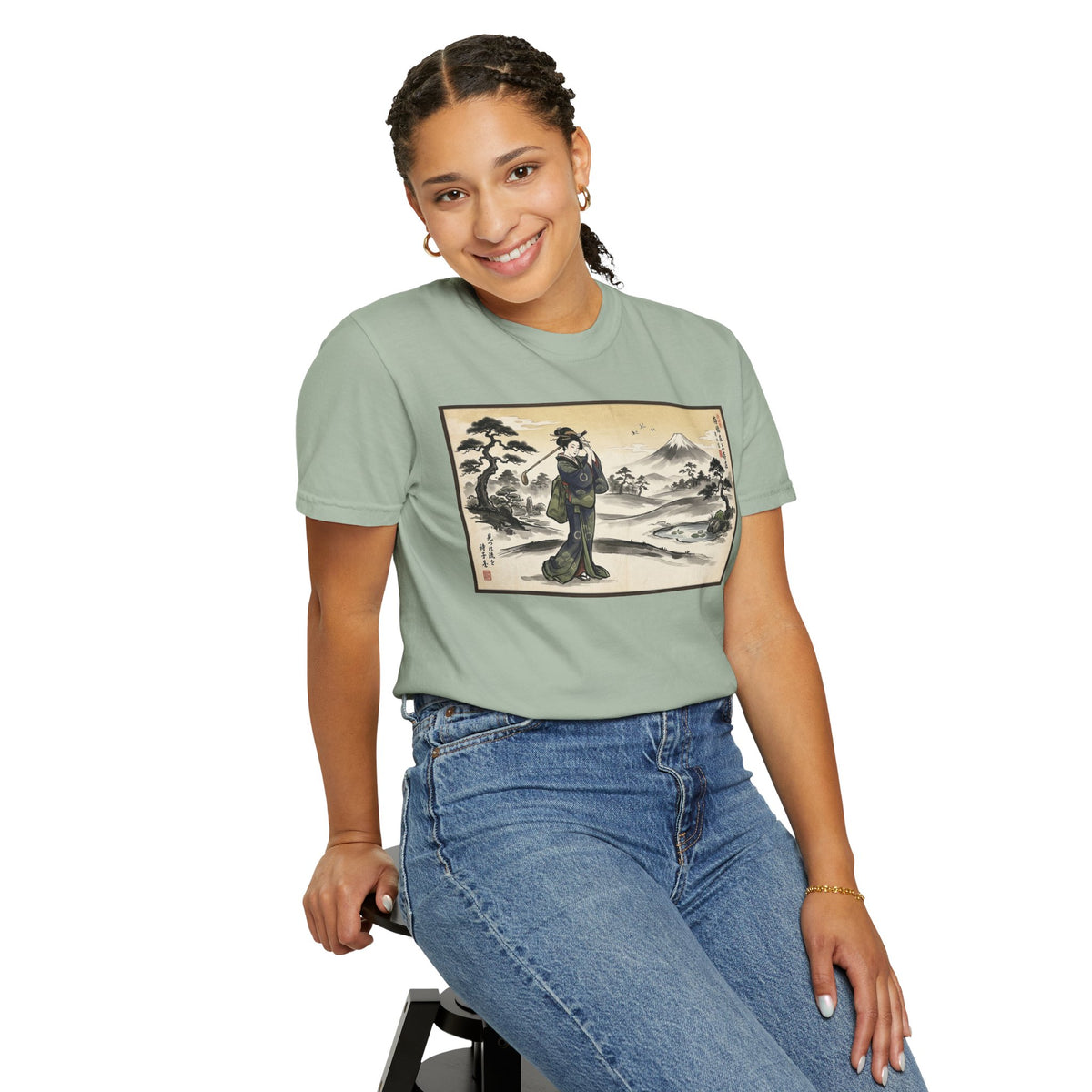 Vintage Geisha Golfer & Mount Fuji Graphic T-Shirt