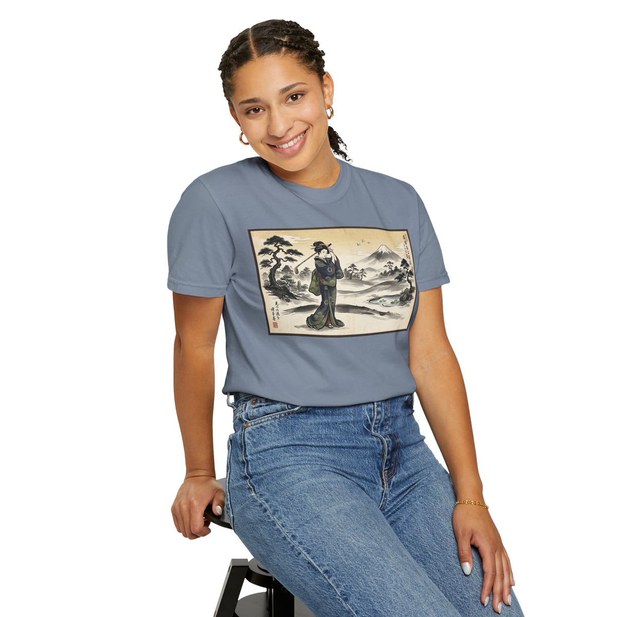 Vintage Geisha Golfer & Mount Fuji Graphic T-Shirt