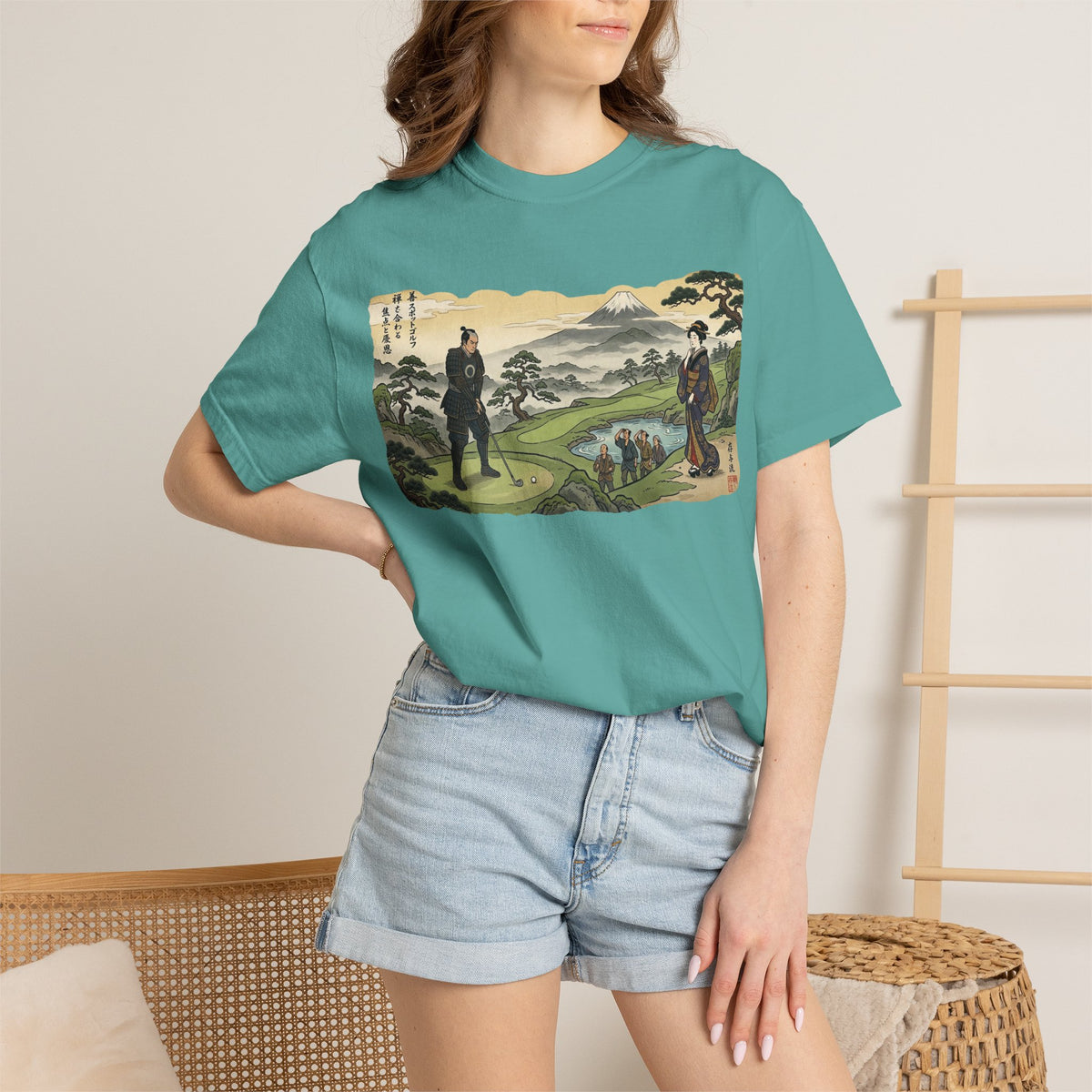 Vintage Samurai Golfer Mount Fuji Landscape Graphic T-Shirt
