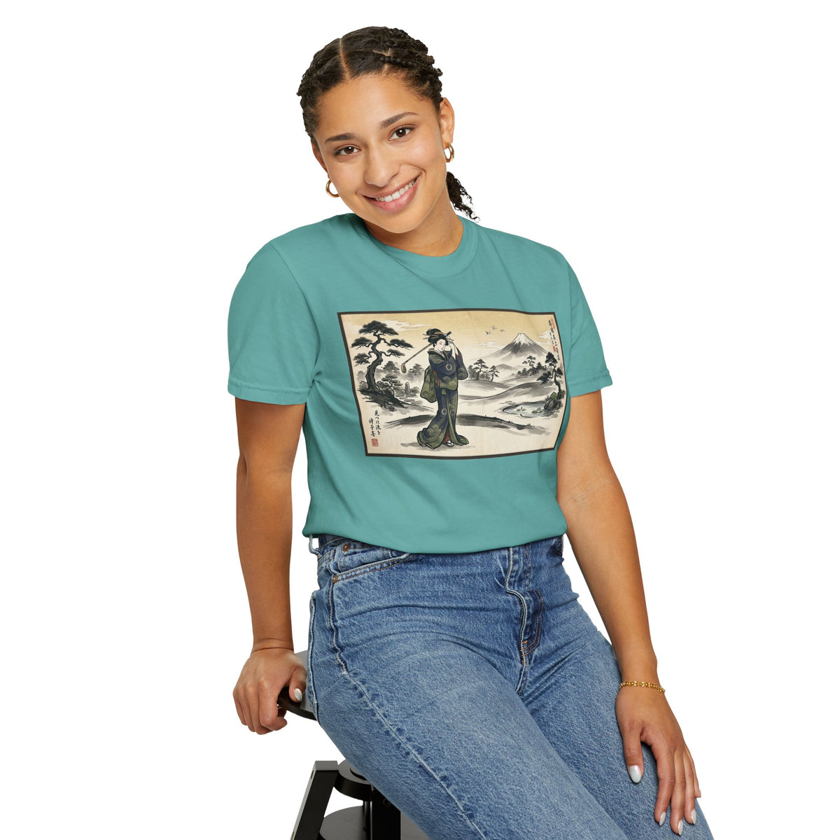 Vintage Geisha Golfer & Mount Fuji Graphic T-Shirt